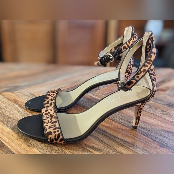 Ann Taylor Calf Hair Leopard Print kitten heels Size 6 Worn Once - Picture 1 of 4